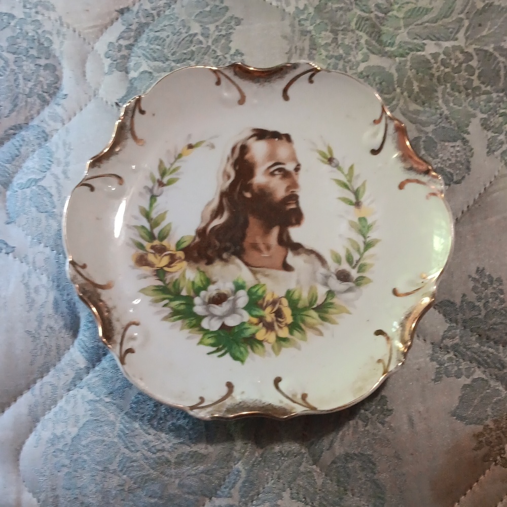Antique decor plate from the 70's